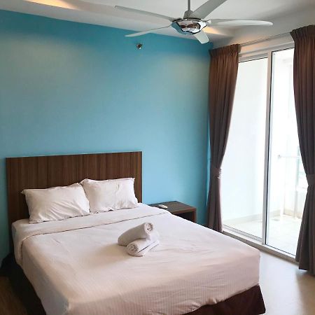 Mansion One Suites By Little Cabin George Town Exterior foto
